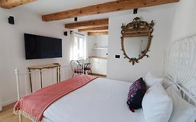 M&R Apartments II